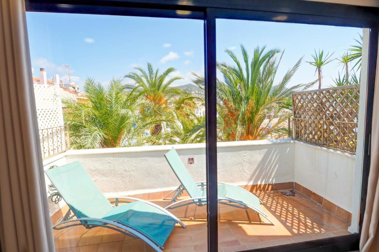 Port Alegre Attic By Hello Homes Sitges Exterior foto