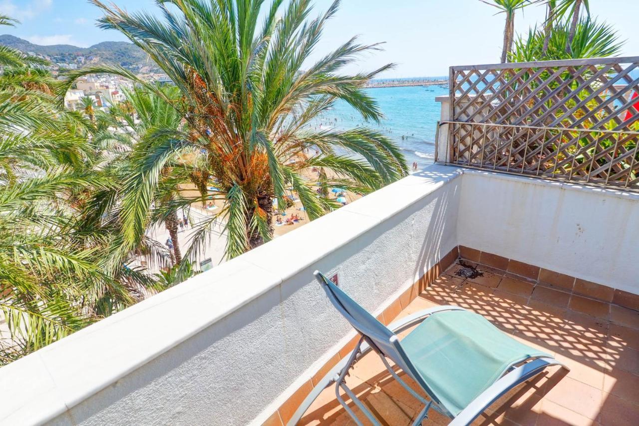 Port Alegre Attic By Hello Homes Sitges Exterior foto